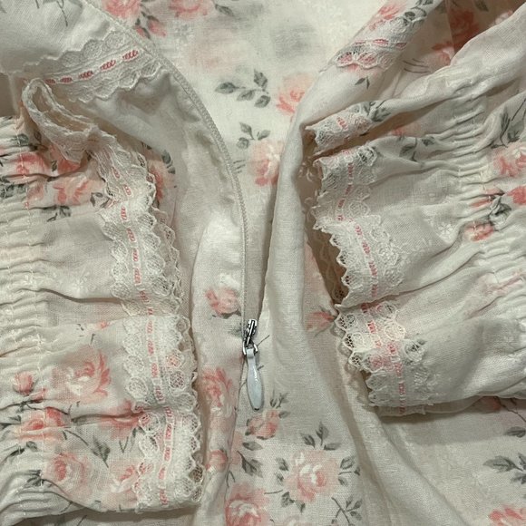 Appel Vintage Women's Prairie Zip Robe, Delicate Rose Pattern, White Pink, M - Picture 8 of 9